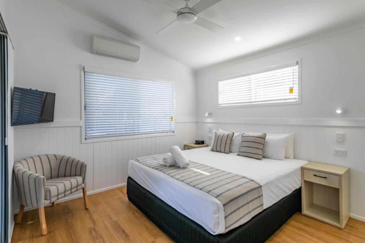 Ingenia Holidays Cairns Coconut Kültér fotó A bedroom at the hotel