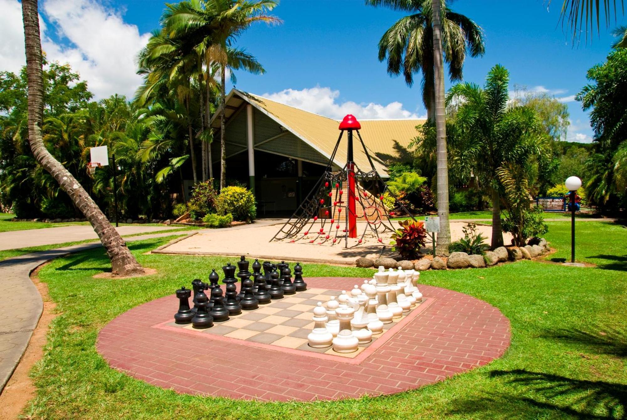 Ingenia Holidays Cairns Coconut Kültér fotó Playground at the Gardens Hotel