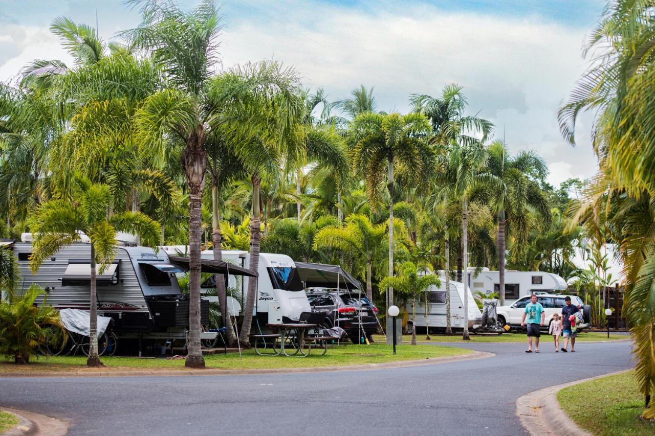 Ingenia Holidays Cairns Coconut Kültér fotó A caravan park in Queensland, Australia