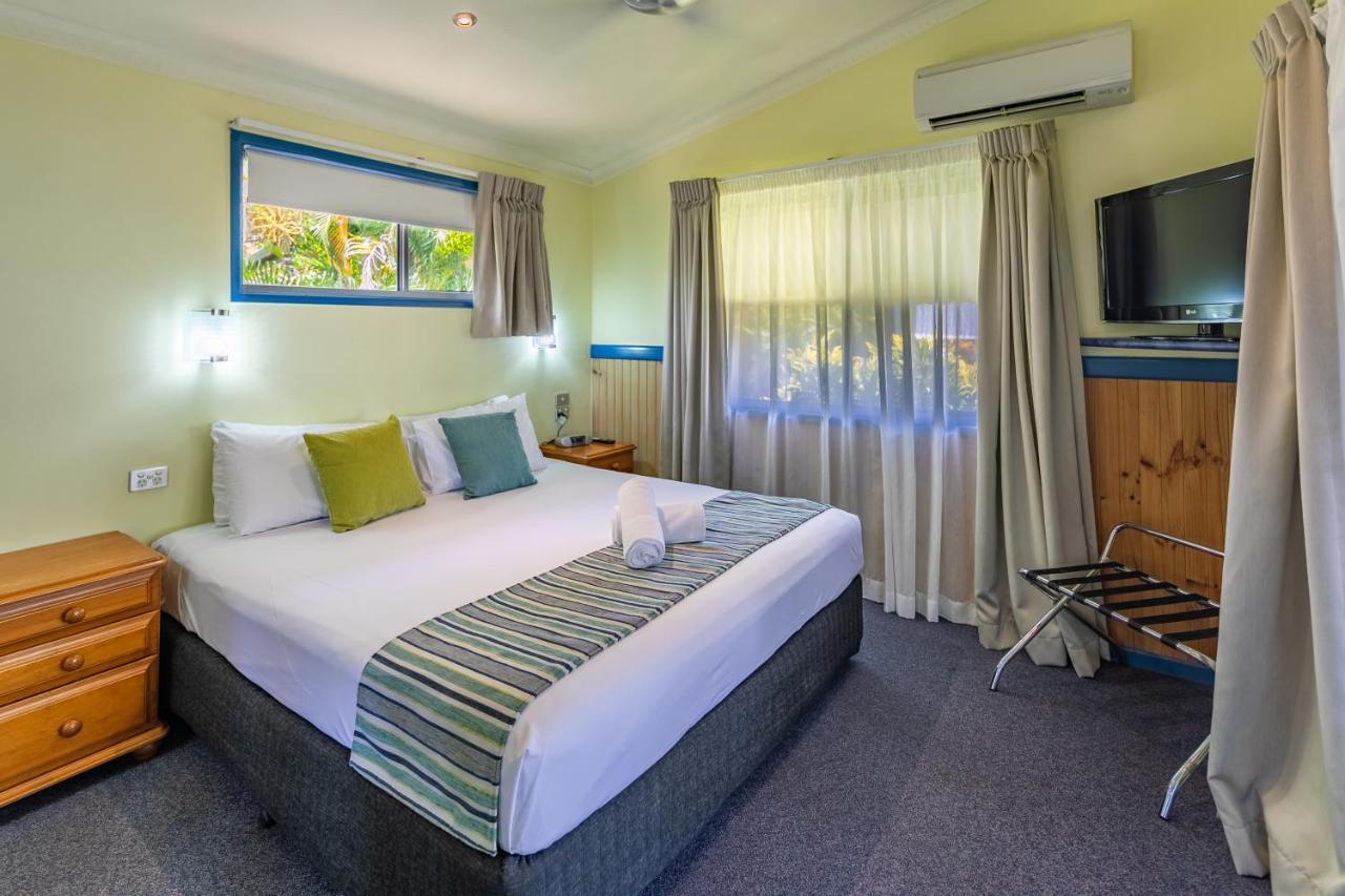 Ingenia Holidays Cairns Coconut Kültér fotó A room at the hotel